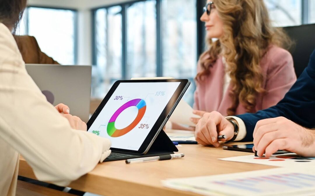 Blending Cross-Platform Data in Looker Studio for Smarter Campaigns